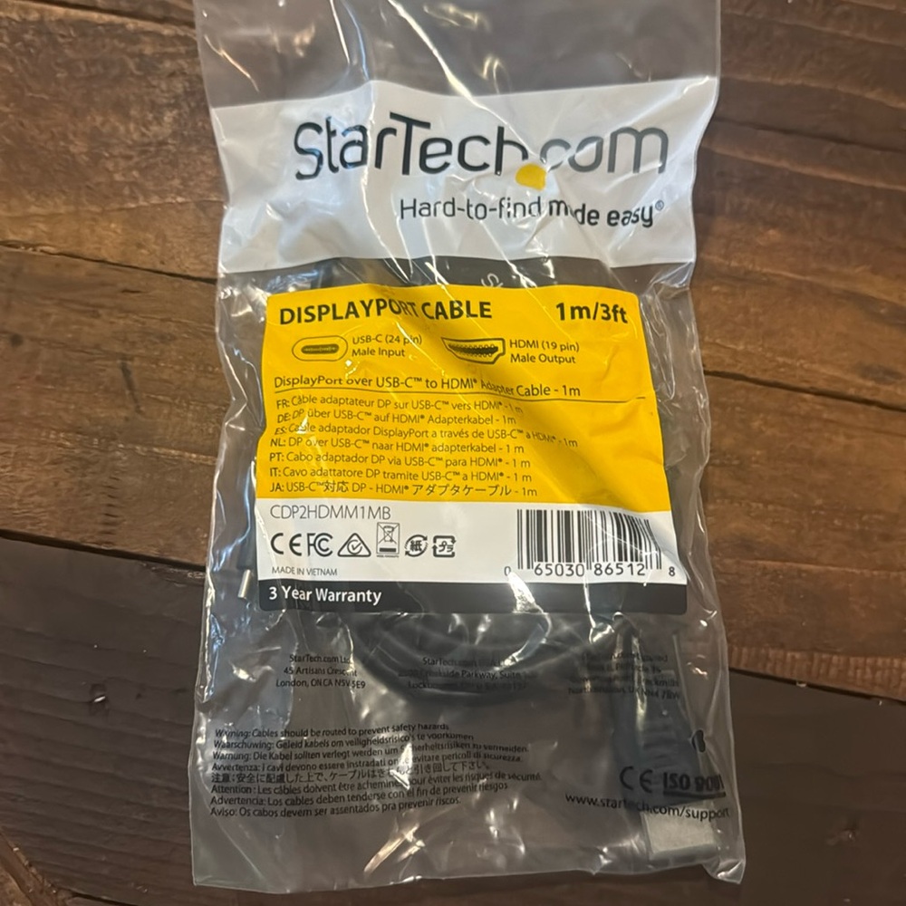 StarTech.com 3 ft DisplayPort 1.2 Cable with Latches M/M